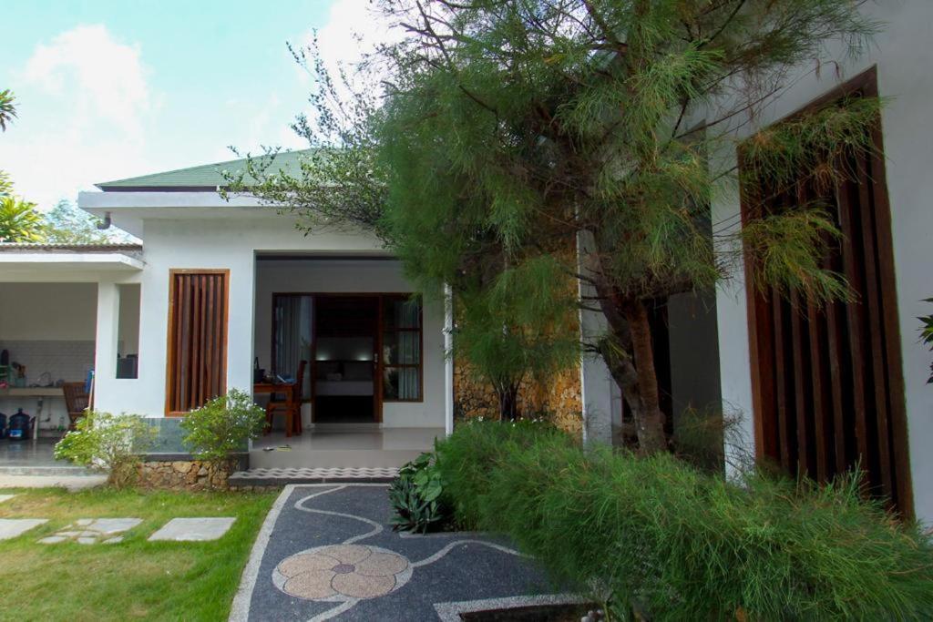 Sayang Bungalows Kuta  Esterno foto