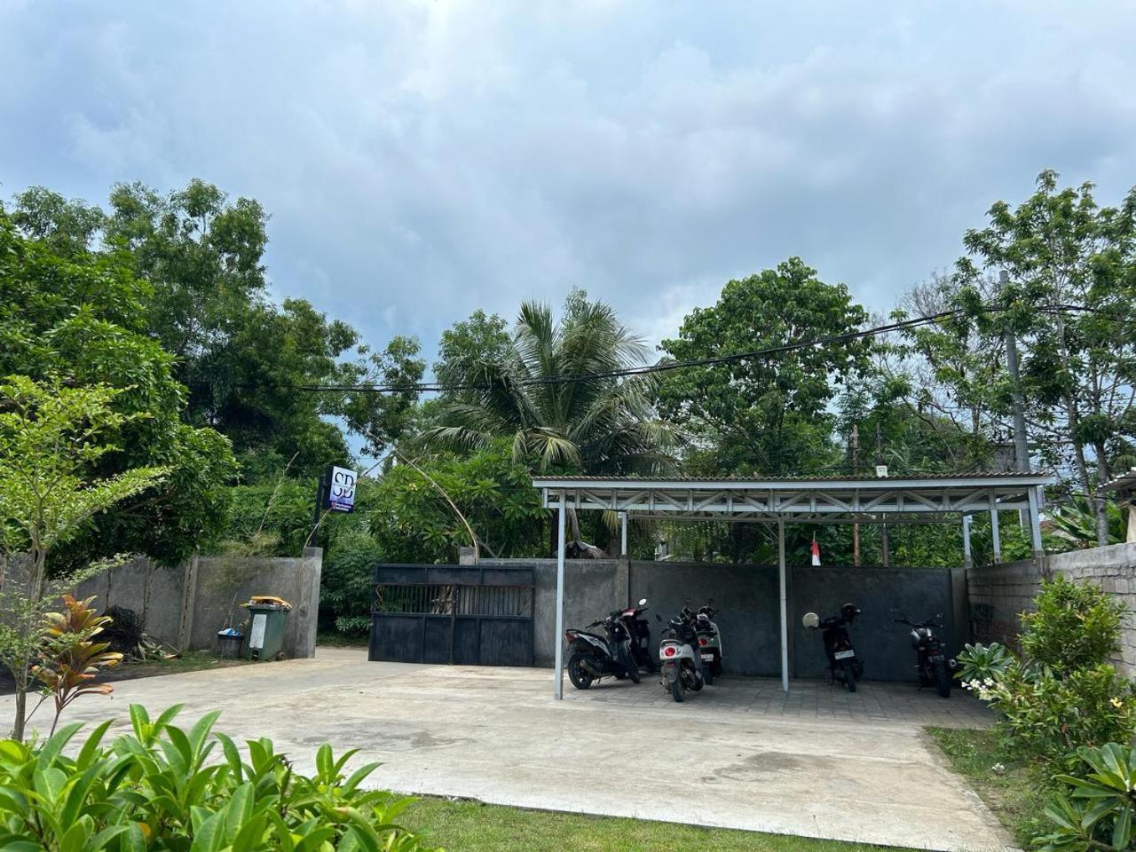 Sayang Bungalows Kuta  Esterno foto