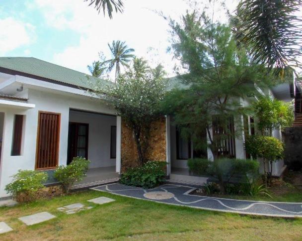 Sayang Bungalows Kuta  Esterno foto