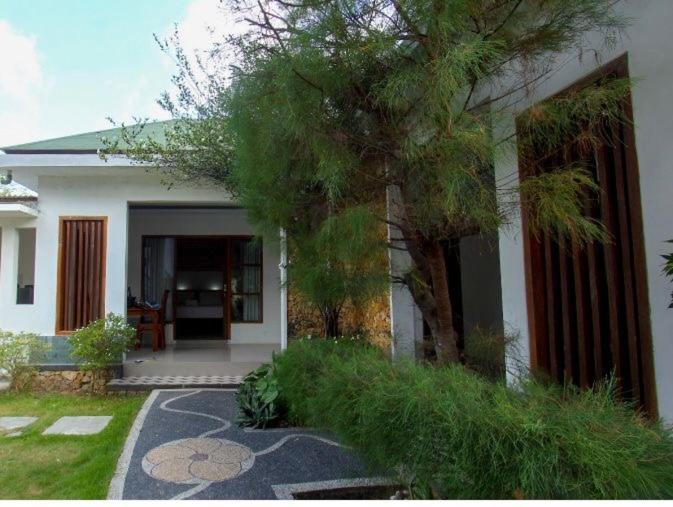 Sayang Bungalows Kuta  Esterno foto